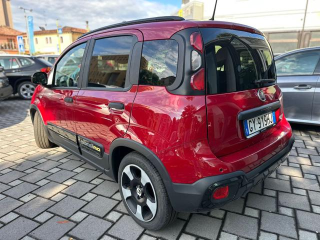 Fiat Panda 1.0 FireFly S&S Hybrid Pandina Cross - foto 2 di 4