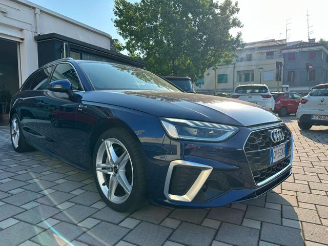 Audi A4 Avant 40 TDI quattro S tronic S line edition - foto 2 di 4
