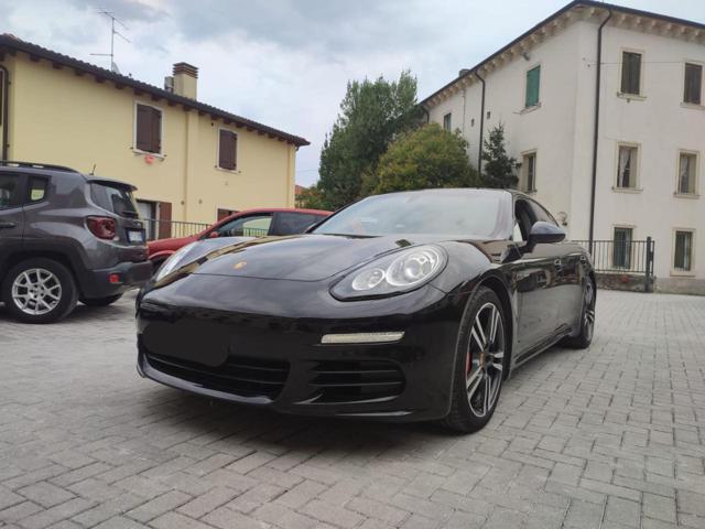 Porsche Panamera coupe usato a VICENZA