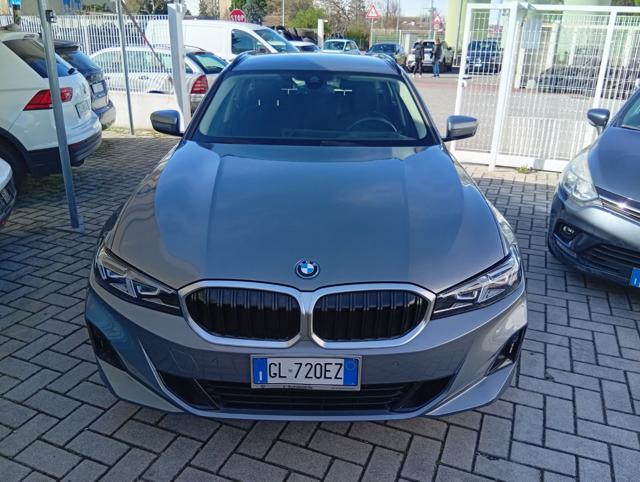 BMW 320 e Touring - foto 3 di 4