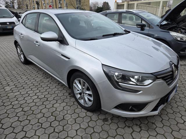 Renault Megane Mégane dCi 8V 110 CV EDC Energy Zen - foto 2 di 4