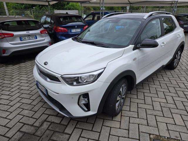 Kia Stonic 1.0 T-GDi 100 CV MHEV iMT Style - foto 3 di 4