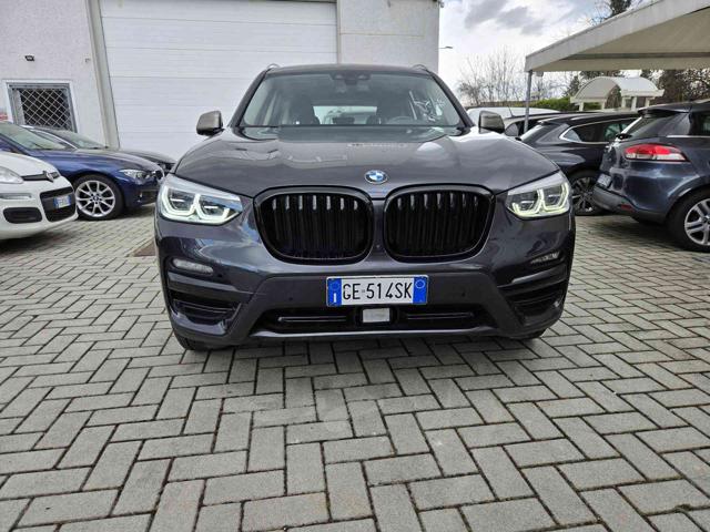 BMW X3 xDrive30e - foto 3 di 4