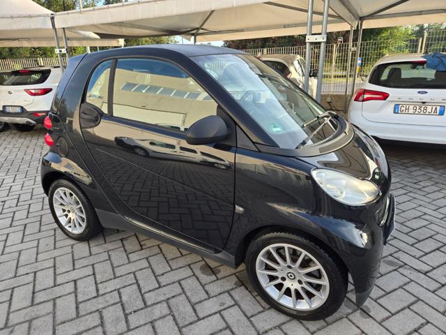 smart forTwo 1000 62 kW coupé passion - foto 4 di 4