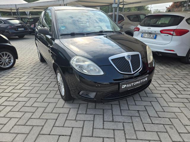 Lancia Ypsilon 1.2 Argento - foto 3 di 4
