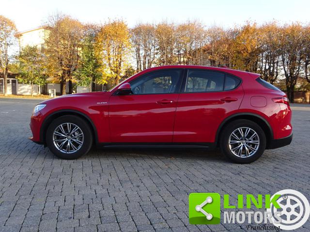 Alfa Romeo Stelvio 2.2 Turbodiesel 160 CV AT8 RWD Super - foto 2 di 4