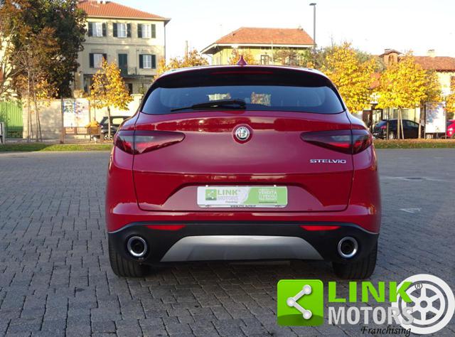 Alfa Romeo Stelvio 2.2 Turbodiesel 160 CV AT8 RWD Super - foto 4 di 4