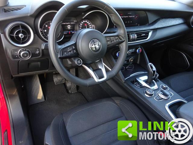 Alfa Romeo Stelvio 2.2 Turbodiesel 160 CV AT8 RWD Super - foto 3 di 4