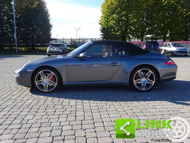 Porsche 911 997 Carrera 4S Cabrio 111 controlli - 35 mila KM - foto 2 di 4
