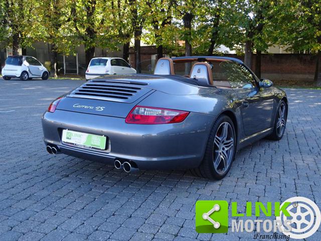 Porsche 911 997 Carrera 4S Cabrio 111 controlli - 35 mila KM - foto 4 di 4