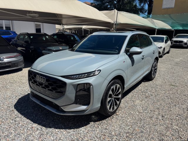 Audi Q3 TFSI 110 kW mHEV S tronic S Line edition usato a CASTIGLIONE OLONA