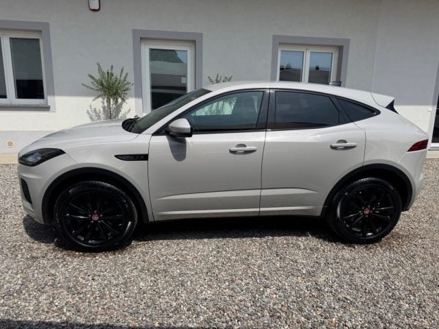 Jaguar E-Pace 2.0D 150 CV AWD aut. R-Dynamic - foto 2 di 4