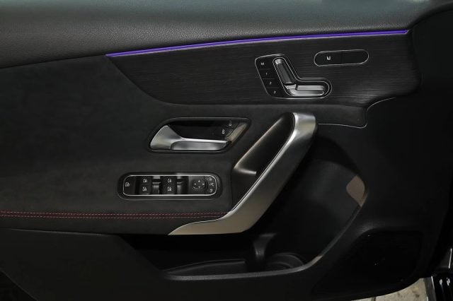 Mercedes-Benz A 180 Automatic AMG LINE PREMIUM 360*SEDIL.ELETT*TETTO - foto 4 di 4