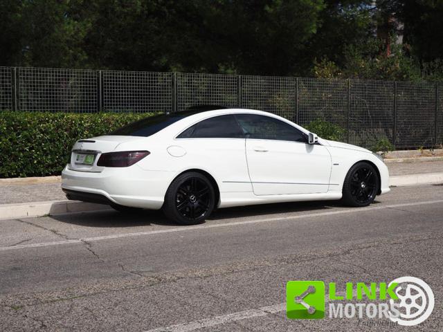 Mercedes-Benz E 220 CDI Coupé Avantgarde - foto 2 di 4