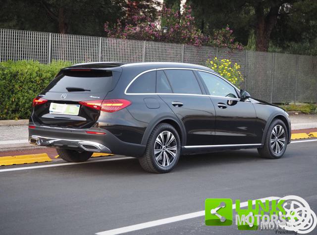 Mercedes-Benz C 220 D All-Terrain Premium Plus 4 Matic - foto 2 di 4