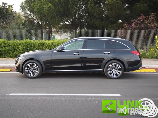 Mercedes-Benz C 220 D All-Terrain Premium Plus 4 Matic - foto 3 di 4