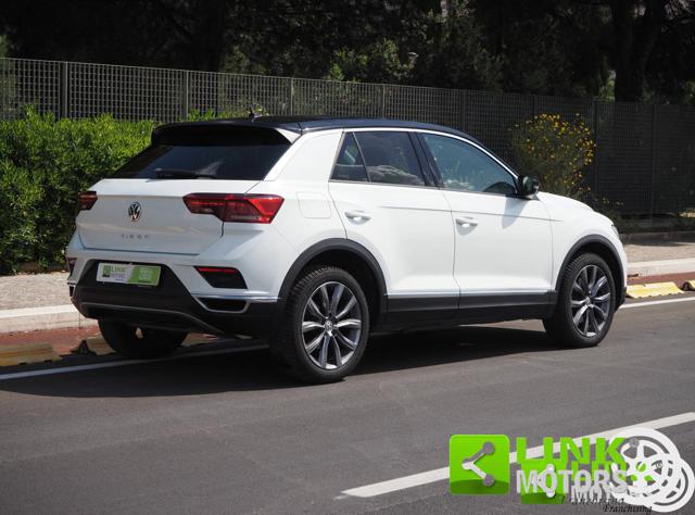 Volkswagen T-Roc 2.0 TDI Advanced DSG 150cv - foto 2 di 4