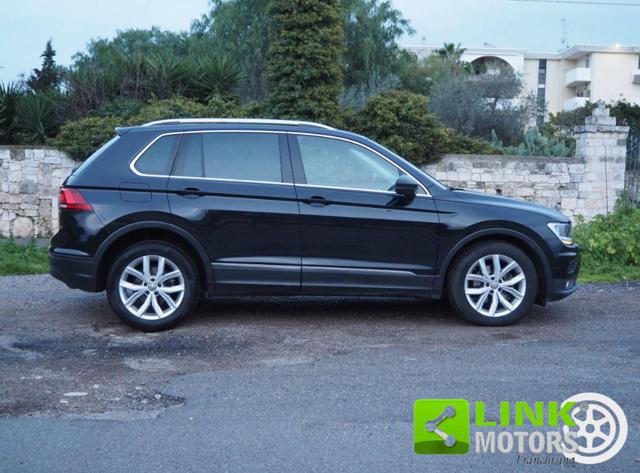 Volkswagen Tiguan 2.0 TDI SCR DSG Business BlueMotion - foto 3 di 4