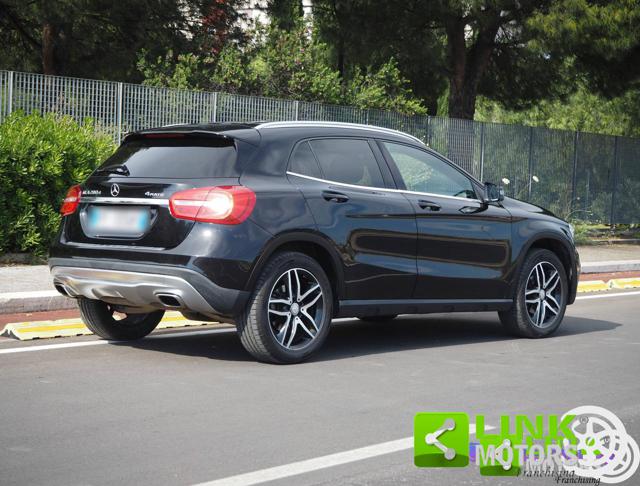 Mercedes-Benz GLA 200 d Automatic 4Matic Premium - foto 2 di 4