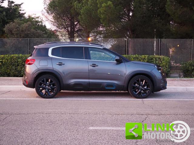 Citroen C5 Aircross Hybrid 225 e-EAT8 Shine - foto 3 di 4