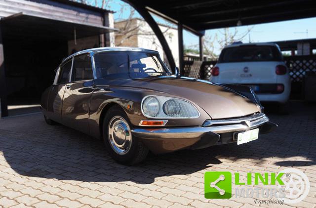 Citroen DS 21 M - foto 2 di 4