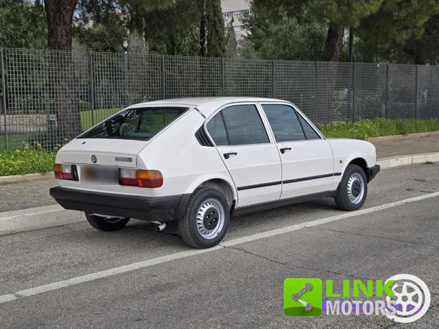 Alfa Romeo Alfasud 1.2 5 porte TARGA ORO - foto 4 di 4