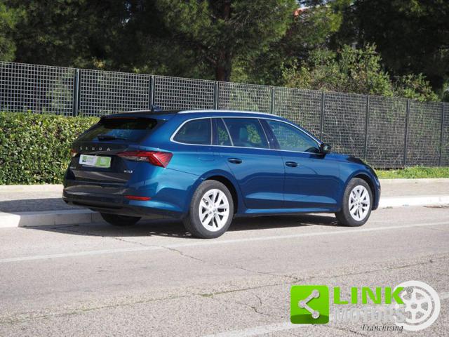 Skoda Octavia 1.5 G-TEC DSG Wagon Style - foto 4 di 4