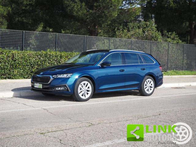 Skoda Octavia 1.5 G-TEC DSG Wagon Style - foto 2 di 4