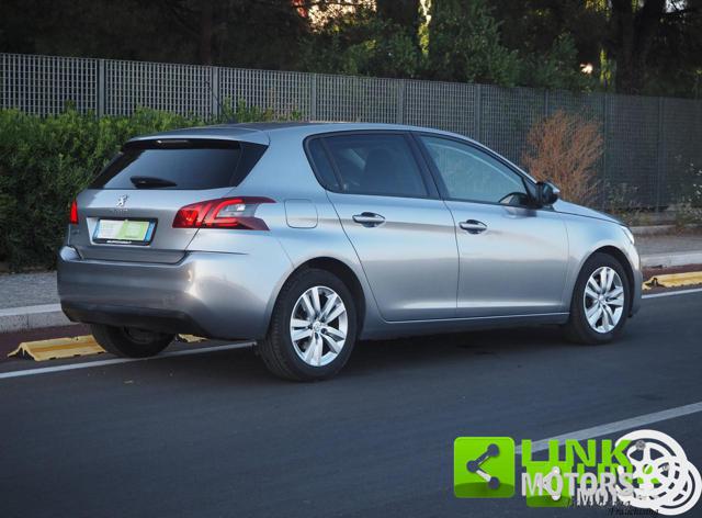 Peugeot 308 BlueHDi 130 S&S EAT8 Business - foto 2 di 4