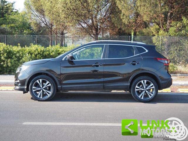 Nissan Qashqai 1.5 dci N-Connecta - foto 3 di 4