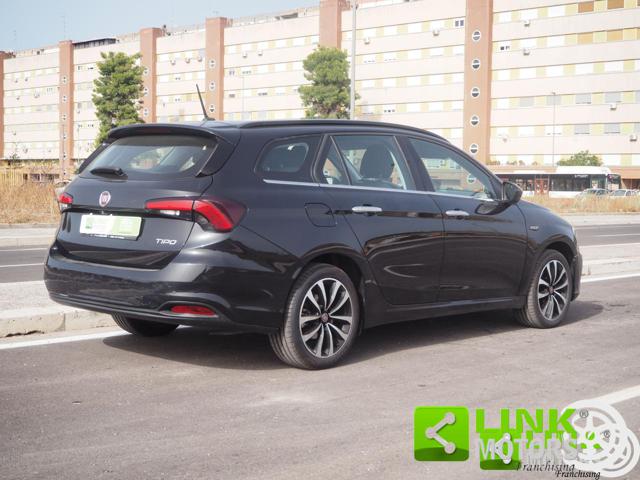Fiat Tipo 1.6 Mjt S&S SW Lounge - foto 2 di 4