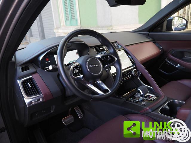 Jaguar E-Pace 2.0D I4 163 CV AWD Auto R-Dynamic S - foto 4 di 4