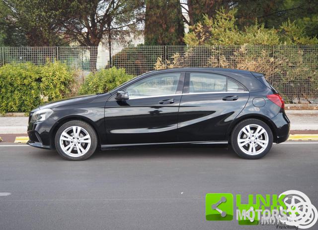 Mercedes-Benz A 180 d Sport 109cv - foto 3 di 4