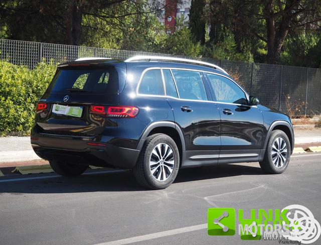 Mercedes-Benz GLB 180 d Automatic Sport - foto 2 di 4