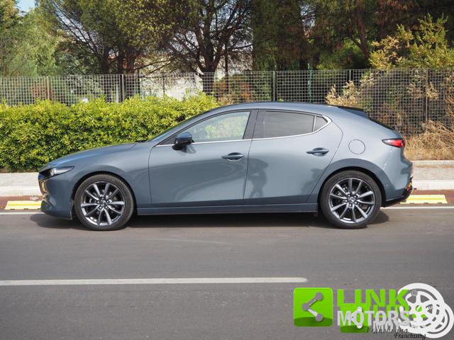 Mazda Mazda3 1.8L Skyactiv-D Exceed - foto 3 di 4