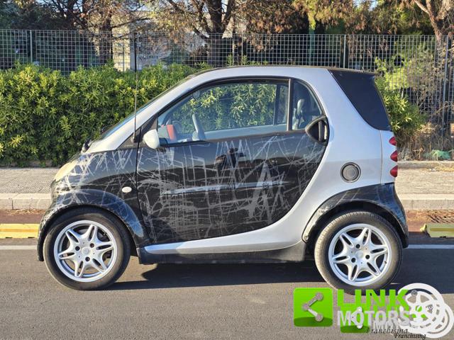 smart forTwo 700 city-coupé pure (45 kW) - foto 3 di 4
