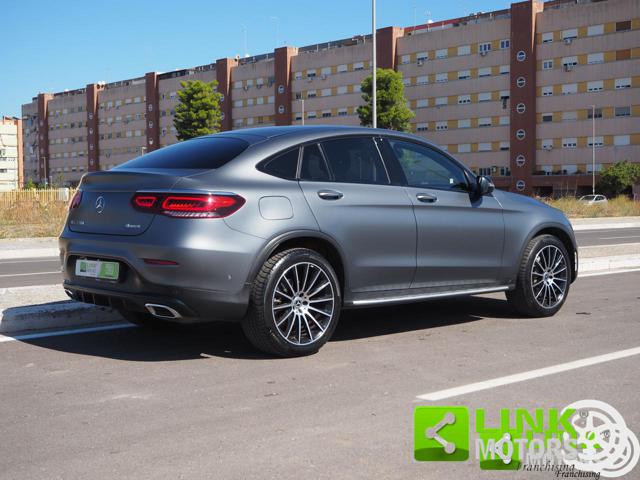 Mercedes-Benz GLC 220 d 4Matic Coupé Premium - foto 2 di 4