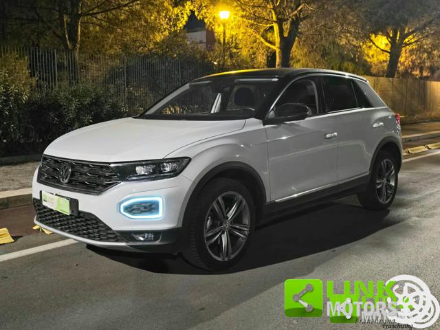 Volkswagen T-Roc 1.6 TDI Advanced, del 2020, 40.000 km, in vendita a Bari (BA)