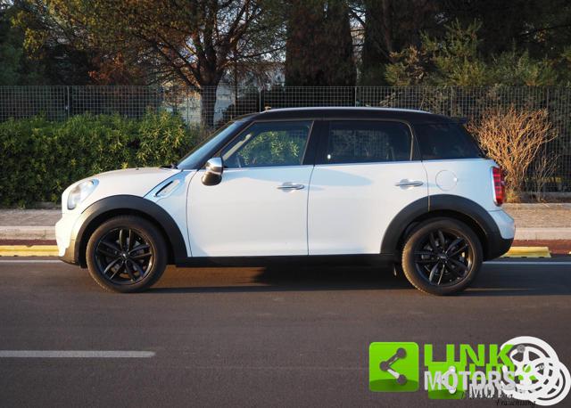 MINI Countryman COOPER D - foto 3 di 4