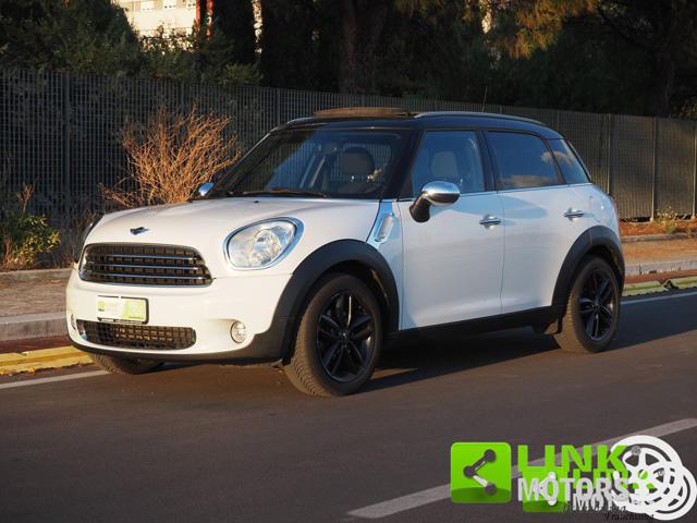 MINI Countryman COOPER D, del 2013, 116.000 km, in vendita a Bari (BA)