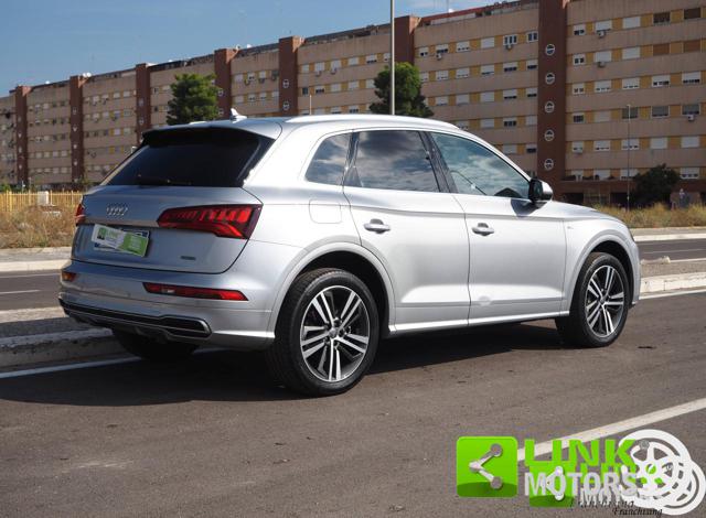 Audi Q5 40 TDI quattro S tronic line plus - foto 2 di 4