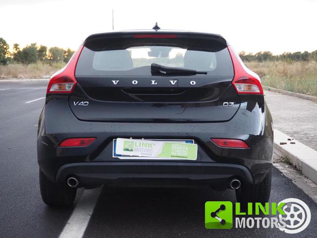 Volvo V40 D3 Momentum 150cv - foto 3 di 4