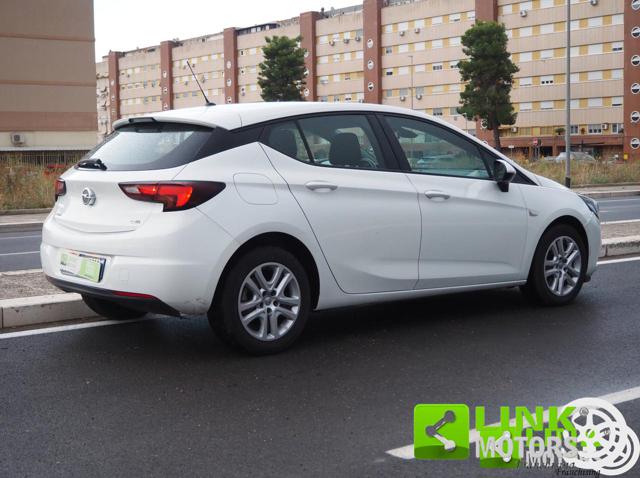 Opel Astra 1.6 CDTi 110CV Start&Stop 5 porte Business - foto 2 di 4