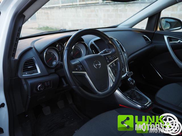 Opel Astra 1.7 CDTI 125CV 5 porte Cosmo - foto 4 di 4