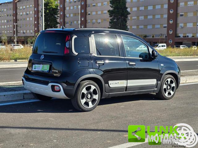 Fiat Pandina Cross 1.0 FireFly 70 CV Hybrid - foto 2 di 4