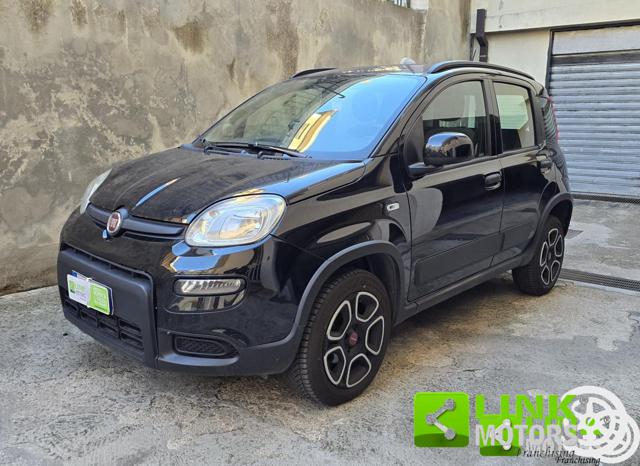 Fiat Panda 0.9 TwinAir Turbo Natural Power City Life, del 2021, 89.000 km, in vendita a Bari (BA)