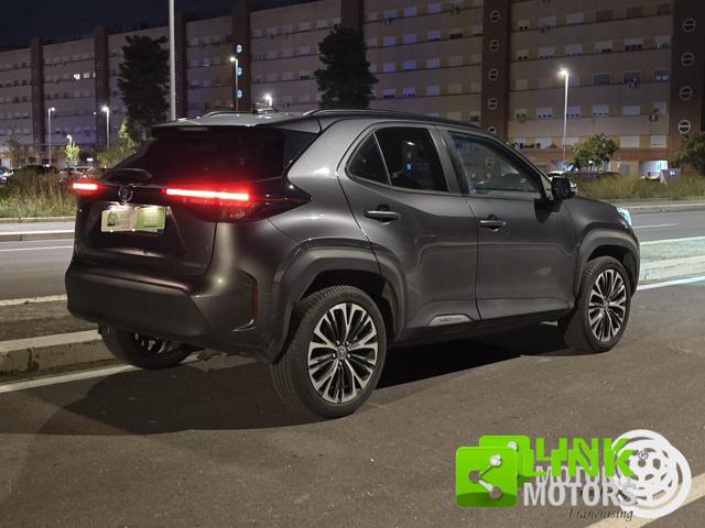 Toyota Yaris Cross 1.5 Hybrid 5p. E-CVT Lounge 116cv - foto 2 di 4