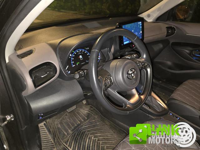 Toyota Yaris Cross 1.5 Hybrid 5p. E-CVT Lounge 116cv - foto 4 di 4