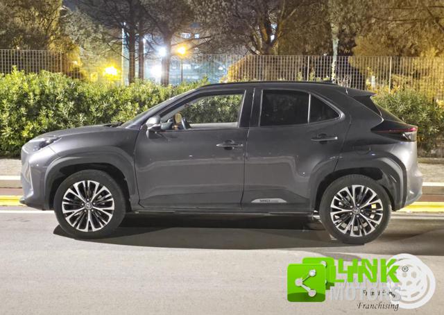 Toyota Yaris Cross 1.5 Hybrid 5p. E-CVT Lounge 116cv - foto 3 di 4