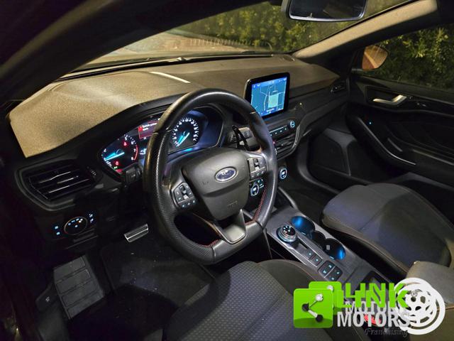 Ford Focus 1.0 EcoBoost 125cv automatico ST-Line - foto 4 di 4